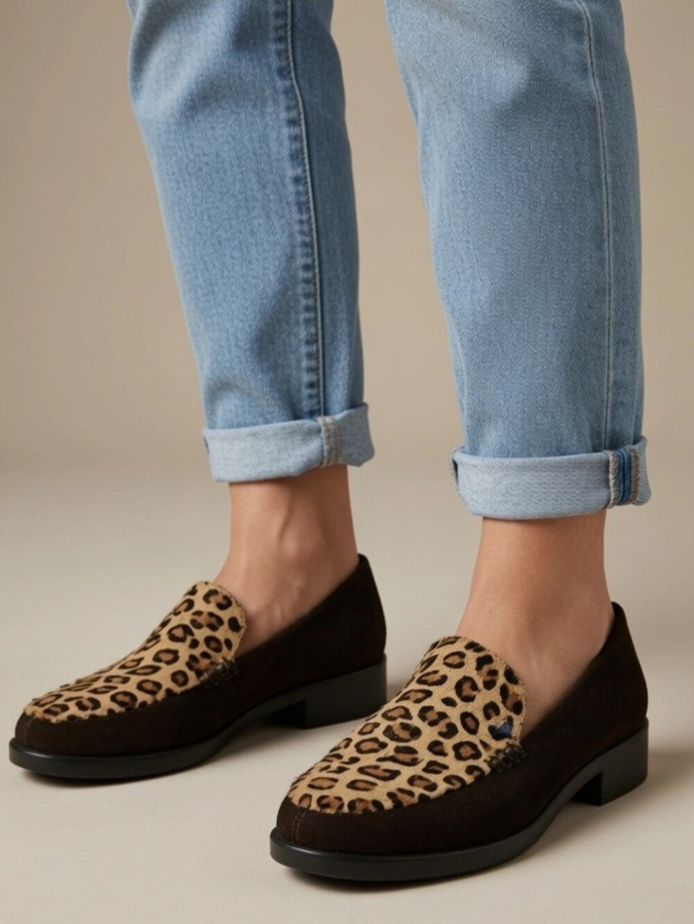 NEW Aerosoles Womens WISH LIST Black & Tan Leather Cow Hair Loafers/Shoes Size 9